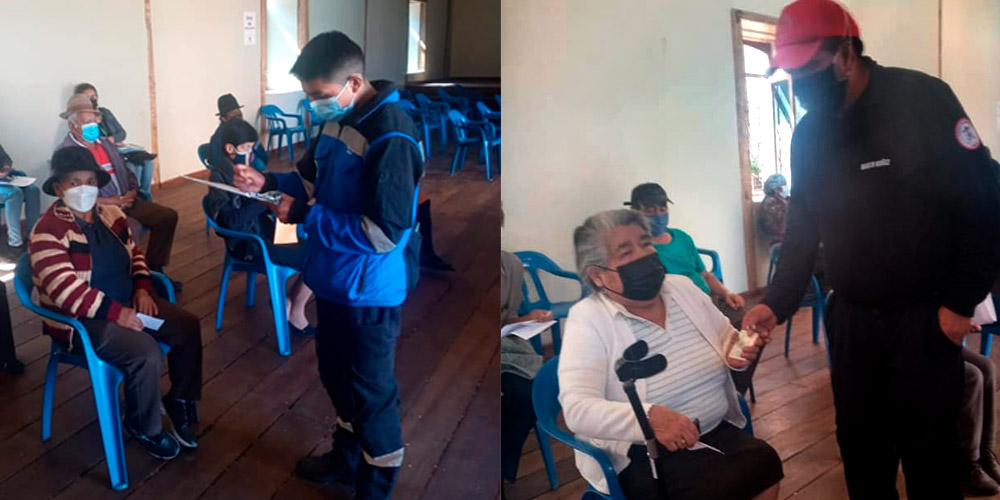 El Cuerpo de Bomberos del Cantón Chambo colabora en el proceso de vacunación